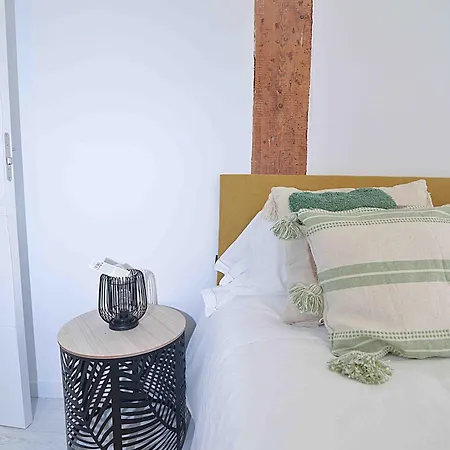 El De San Cisneros By Just-room Apartment